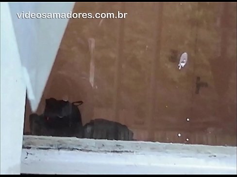 ❤️ Homem excitado assistindo sua namorada com outro cara, gravando um vídeo sem perturbar o casal ☑ Porno de qualidade em nós ❌️❤